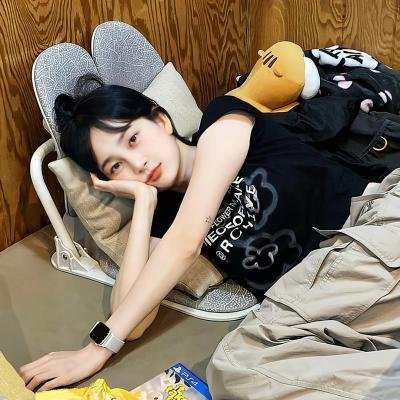 裸女岛恩仇记
